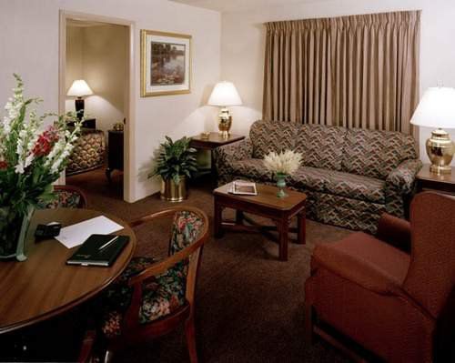 Congress Hotel & Suites Norcross Bilik gambar